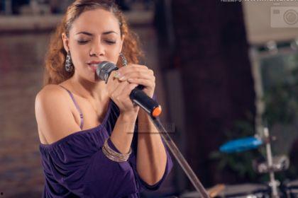 长安成人唱歌视频,成人歌唱风采展示