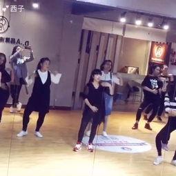 简单蒙族成人舞蹈视频,简单成人舞蹈视频赏析