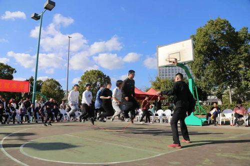 武定县成人跳绳视频  第1张